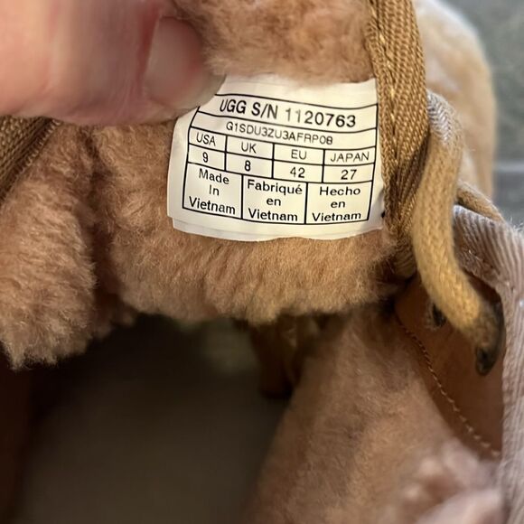 UGG Neumel Cozy Classic Ankle Boots Men’s Size 9. - Picture 4 of 11